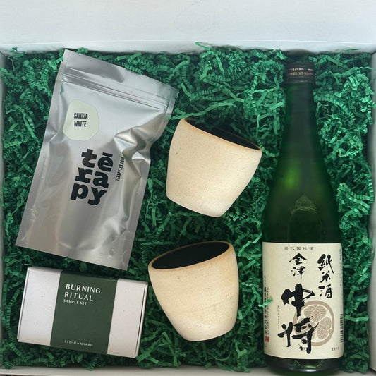 Gift Box #10 (with sake)